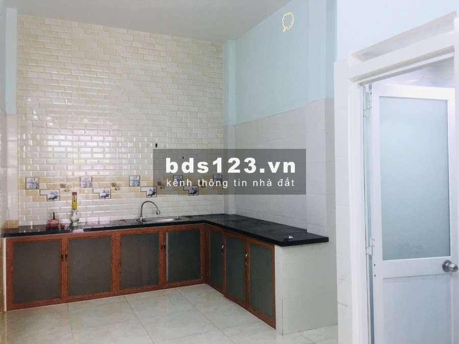 Nhà mới MTKD Lê Sát Trệt, Lầu, ST, 2PN, 2WC giá 12tr