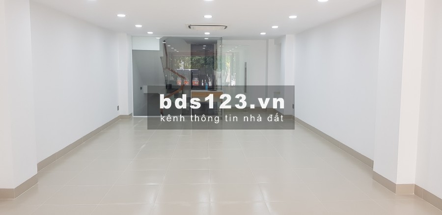 Cho thuê Tòa Nhà VP Hầm 5 lầu 600m2 Vũ Tông Phan An Phú Quận 2 MS:293