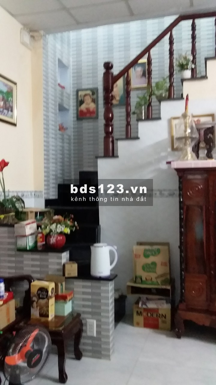 Bán nhà rộng 144m2 hẻm 33 thông 2 đầu Đặng Văn Bị, Quận Thủ Đức, kiến trúc đẹp, giá 9 tỷ, LHCC