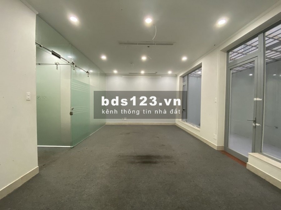 Cho thuê Buiding hầm 4 sàn 689m2 Trần Não Bình An Quận 2 MS:349