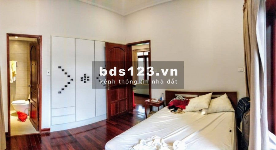 Cho thuê Villa Hồ bơi sân vườn Thiết kế hiện đại 400m2 Nguyễn Văn Hưởng Thảo Điền Quận 2 MS:373