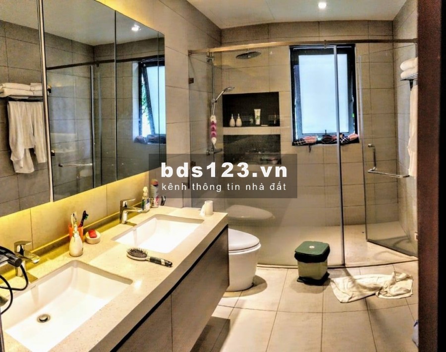 Cho thuê Villa Hồ bơi sân vườn Thiết kế hiện đại 400m2 Nguyễn Văn Hưởng Thảo Điền Quận 2 MS:373