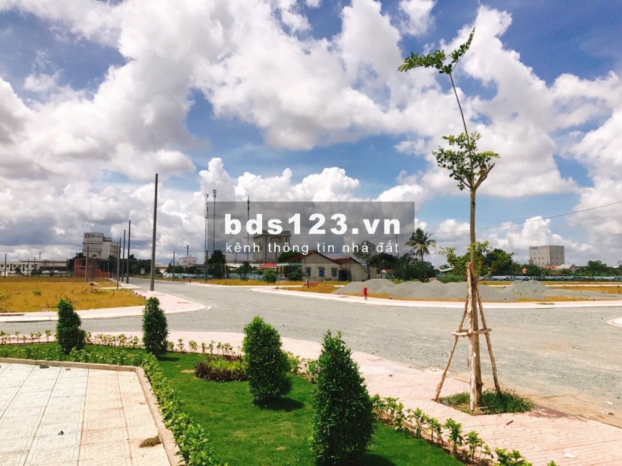 Cần vốn thanh lý gấp lô đất 4x20 lh 0927156268
