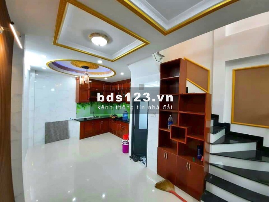 Bán nhà 5 tầng hẻm đường 18b, phường Bình Hưng Hoà A,Quận Bình Tân. DT 4x12m, Giá 4.35 Tỷ