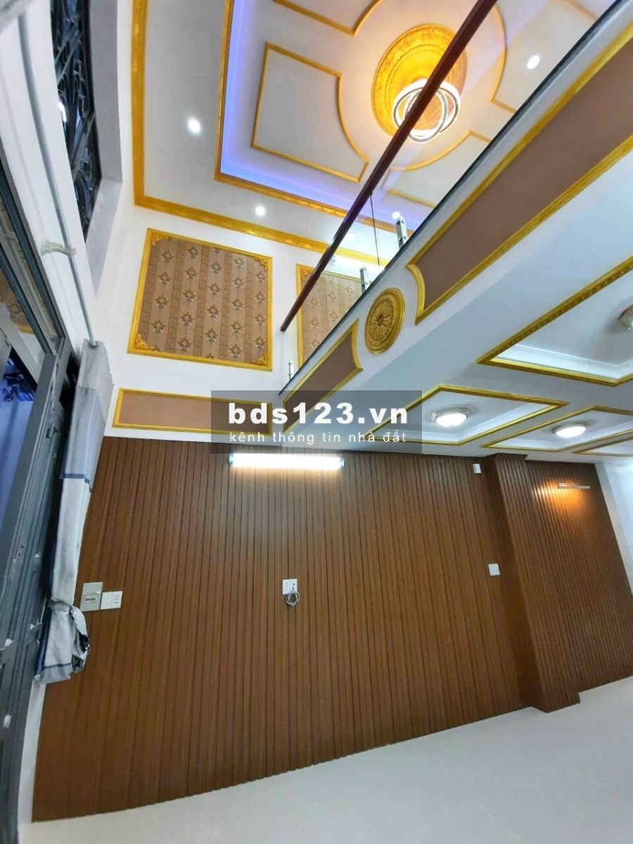 Bán nhà 5 tầng hẻm đường 18b, phường Bình Hưng Hoà A,Quận Bình Tân. DT 4x12m, Giá 4.35 Tỷ