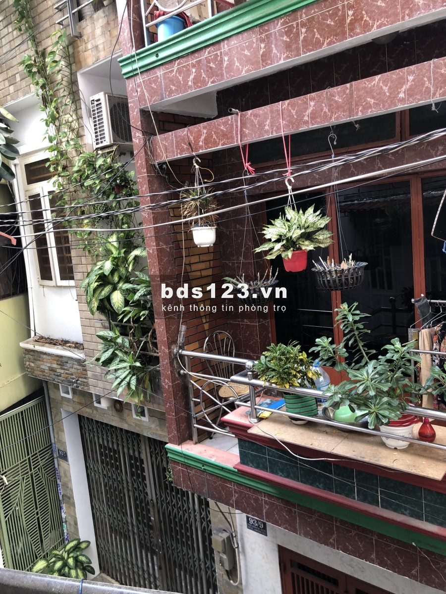 Cho thuê phòng trọ 25m2 ngay Lý Thường Kiệt - chợ Tân Bình, máy lạnh,1-3 người ở, giờ tự do 3,2tr/th