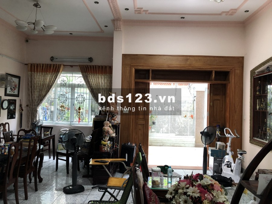 Bán biệt thự khu Bàu Cát P14 Tân Bình. DT 12x29m. Cn 338m2. Giá 46 tỷ. LH 0796456889
