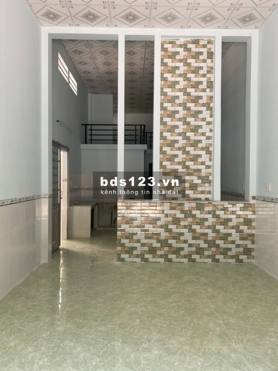 Về quê bán gấp dãy trọ 300m2(10x30) 16p/2kiot thu nhập 17tr/1thang