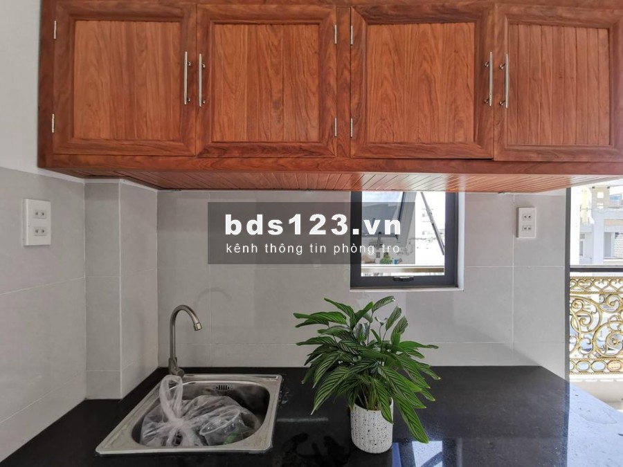 Phòng Mới Xây Có gác 28m2, Có máy lạnh, Gần CV Làng Hoa, Gò Vấp - Giờ Tự Do