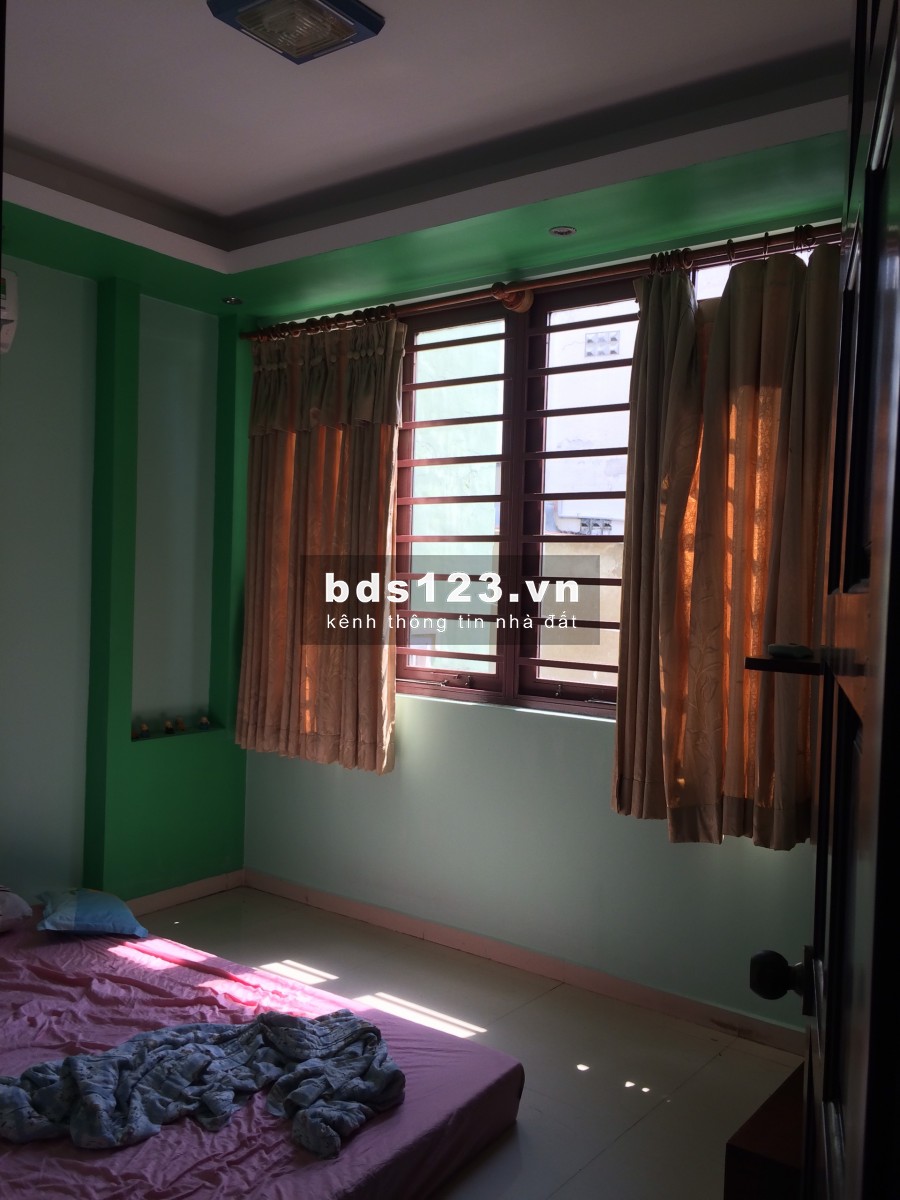 Bán nhà mini đường Hoàng Diệu phường 10 quận Phú Nhuận