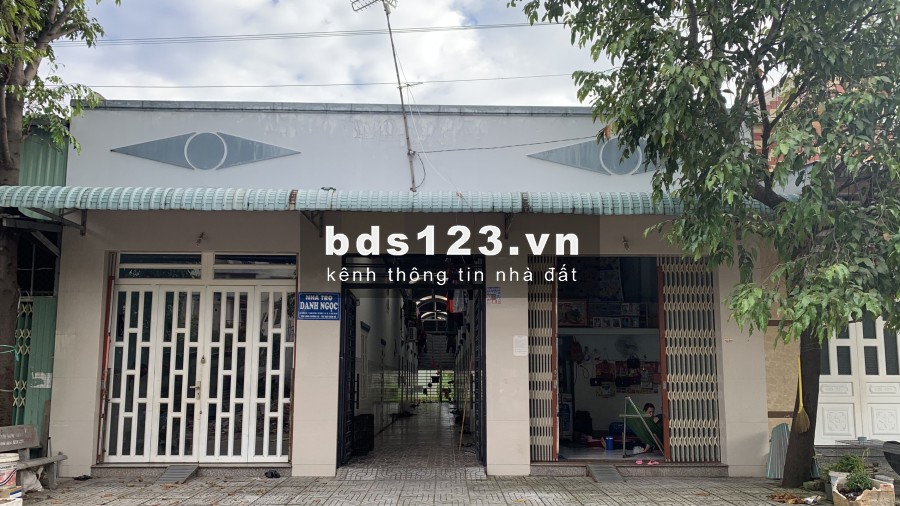 GIA ĐÌNH CẦN BÁN DÃY TRỌ ĐÔI 14PH 2KIOT CHO THUÊ 20TR/THÁNG Ở CHỢ BÌNH DƯƠNG