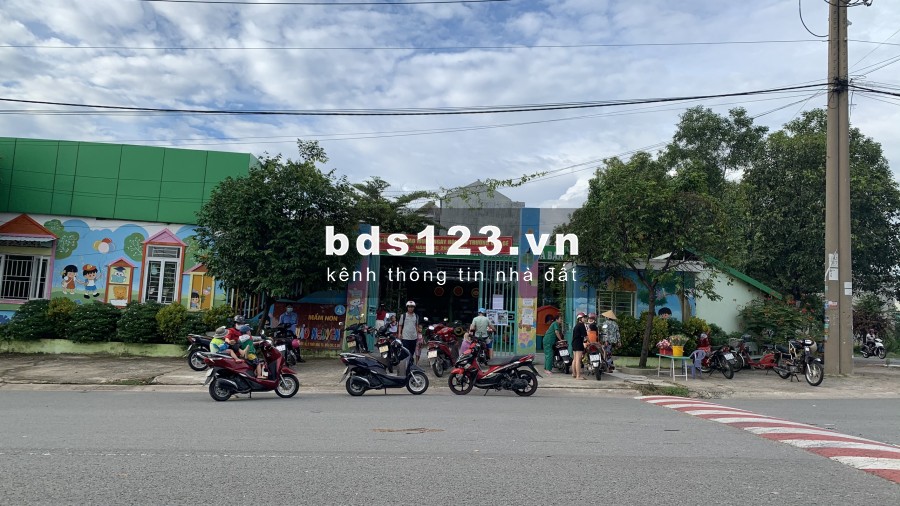CẦN BÁN DÃY TRỌ ĐÔI 14PH 2KIOT , ĐANG KINH DOANH ỔN ĐỊNH , GIÁ 1TỶ3 , SỔ HỒNG RIÊNG THỔ CƯ , Ở KHU ĐÔ THỊ BD