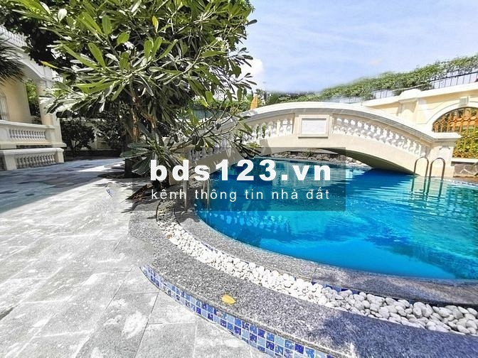 Cho thuê Villa cổ điển Pháp Hồ bơi sân vườn 1155m2 Nguyễn Ư Dĩ Thảo điền Quận 2 MS: