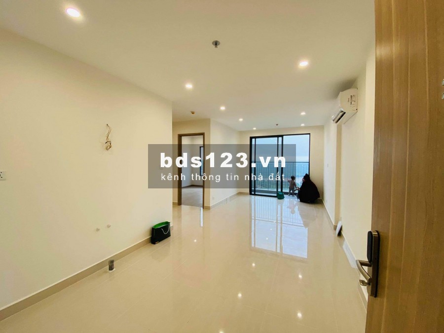 Căn hộ 2pn -2WC giá 2.3 tỷ bao hết thuế phí Vinhomes Grand Park Q9 - khu đại đô thị công viên cây xanh 36ha ngân hàng hỗ trợ 70%