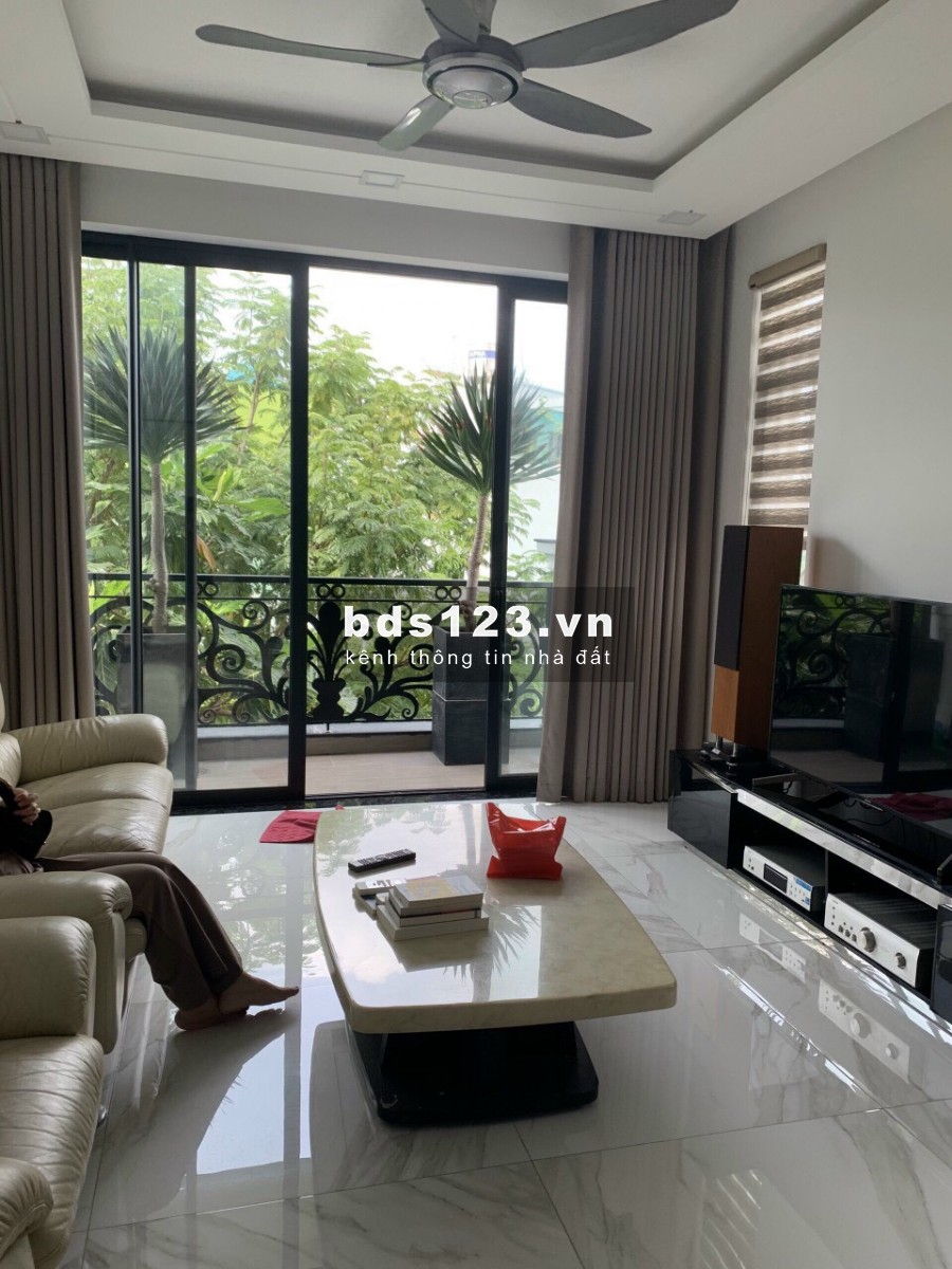 Bán biệt thự KDC An Phú Hưng,Quận 7 dt 7x20m,hầm, 3.5 lầu NTCC