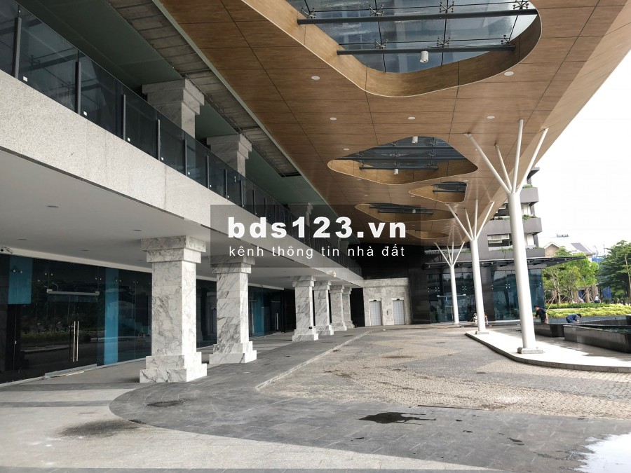 Căn hộ tòa White House 2PN Sunwah Pearl giá chỉ 18 triệu, view quận 1, nội thất cơ bản