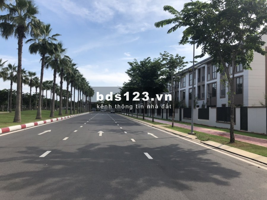 Li dị chia tài sản cần bán gấp lô đất sát bên chợ Đại Phước - Nhơn Trạch, Khu vực kinh doanh sầm uất, cách Q.2 chỉ 5 phút