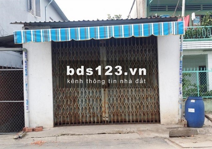 Kẹt tiền bán gấp nhà 4x20m, mặt tiền đường số Phường 4, Quận 8