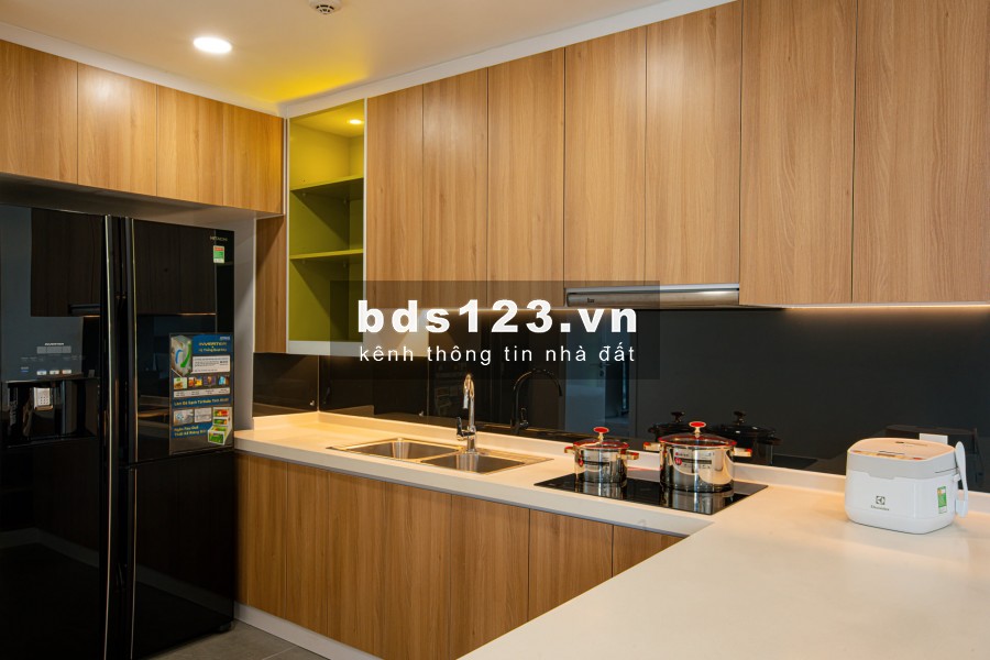 Căn Hộ Cao Cấp REPUBLIC PLAZA đường Cộng Hòa 2PN Đầy Đủ Tiện Nghi GIÁ 16TR,Tel 0906887586 Quân
