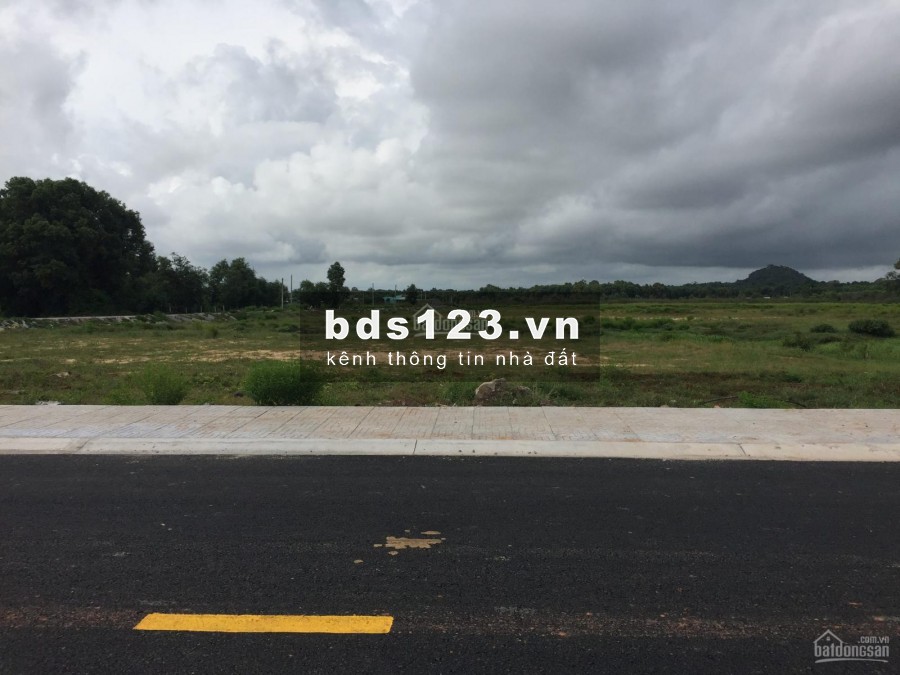 Đất gần biển Hồ Tràm giá rẻ khu vực chỉ 1,179 tỷ, DT 134m2,TC 100m2,SHR pháp lý sạch