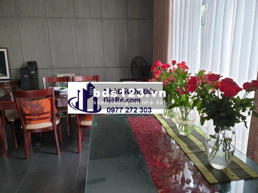 Cho thuê biệt thự quận Thủ Đức. Đường số 25 , P. Hiệp Bình Chánh.