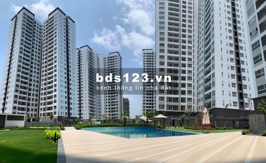 Bán và cho thuê căn hộ chung cư Sunrise Riverside - Nhà Bè giá rẻ.