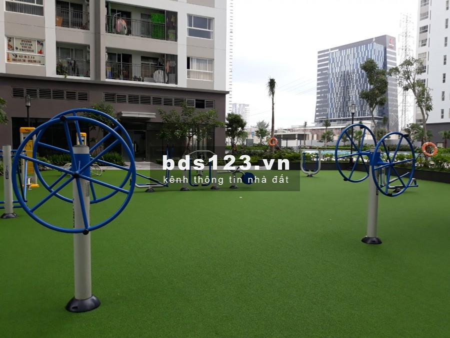 Bán và cho thuê căn hộ chung cư Sunrise Riverside - Nhà Bè giá rẻ.
