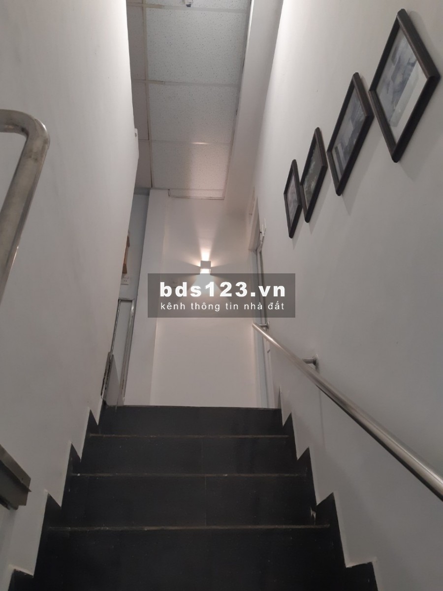 Bán nhà hẻm 6m đường Thoại Ngọc Hầu, Q. Tân Phú, 5.15x37m, dãy trọ thu nhập 25tr/tháng, giá 14.9tỷ