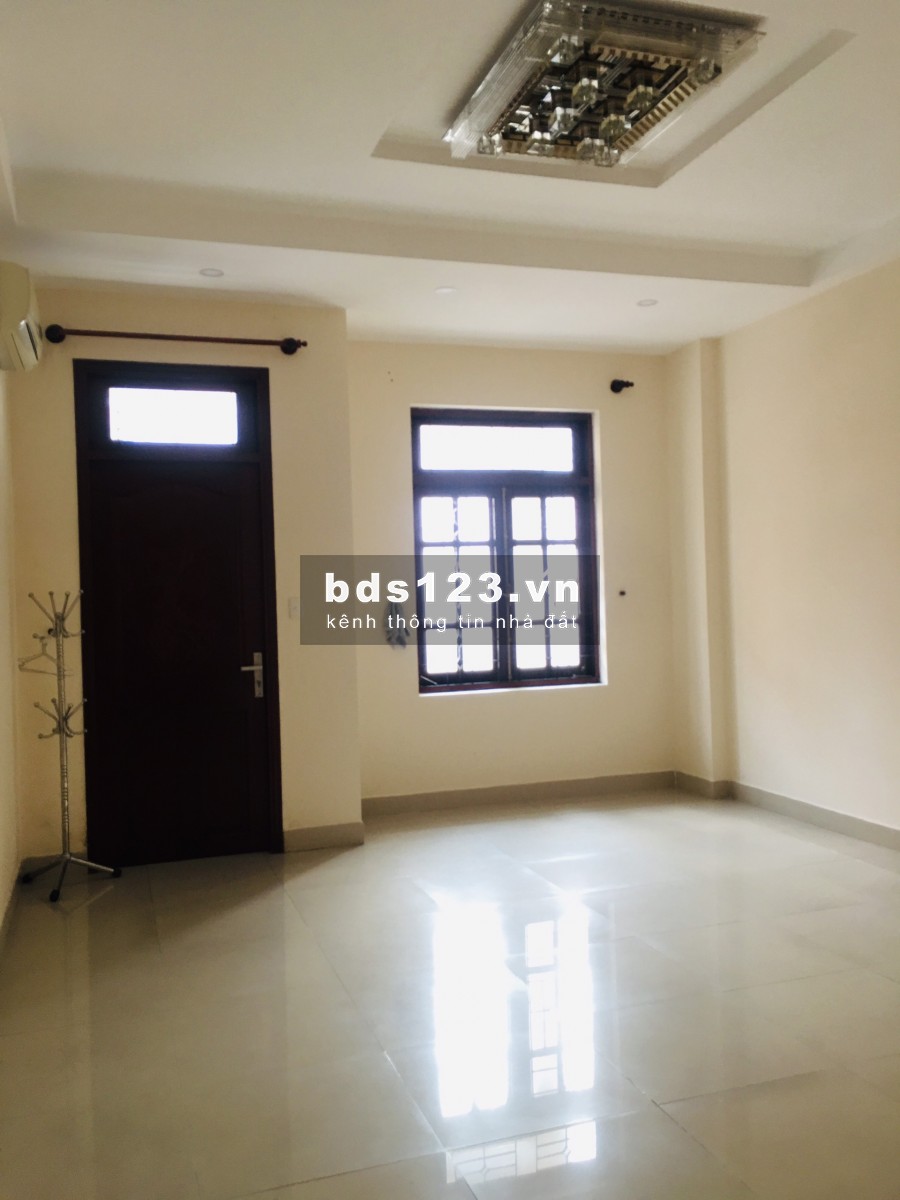 Nhà mới HXH Dương Đức Hiền (5x18m) 3L,ST,5PN