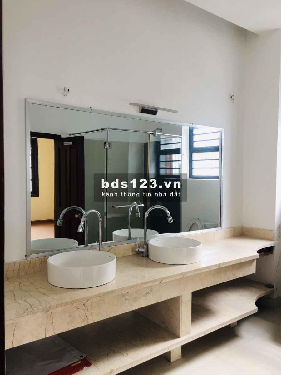 Nhà mới HXH Dương Đức Hiền (5x18m) 3L,ST,5PN