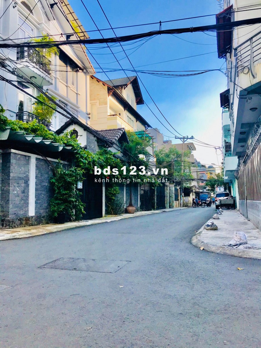 BÁN NHÀ HXT ĐƯỜNG D1 P25 BÌNH THẠNH 60M2