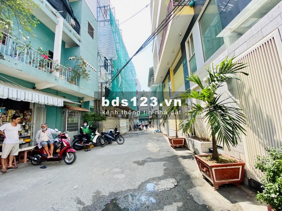 Bán gấp nhà 4x13m, Hẻm xe hơi Hưng Phú, Phường 10, Q8