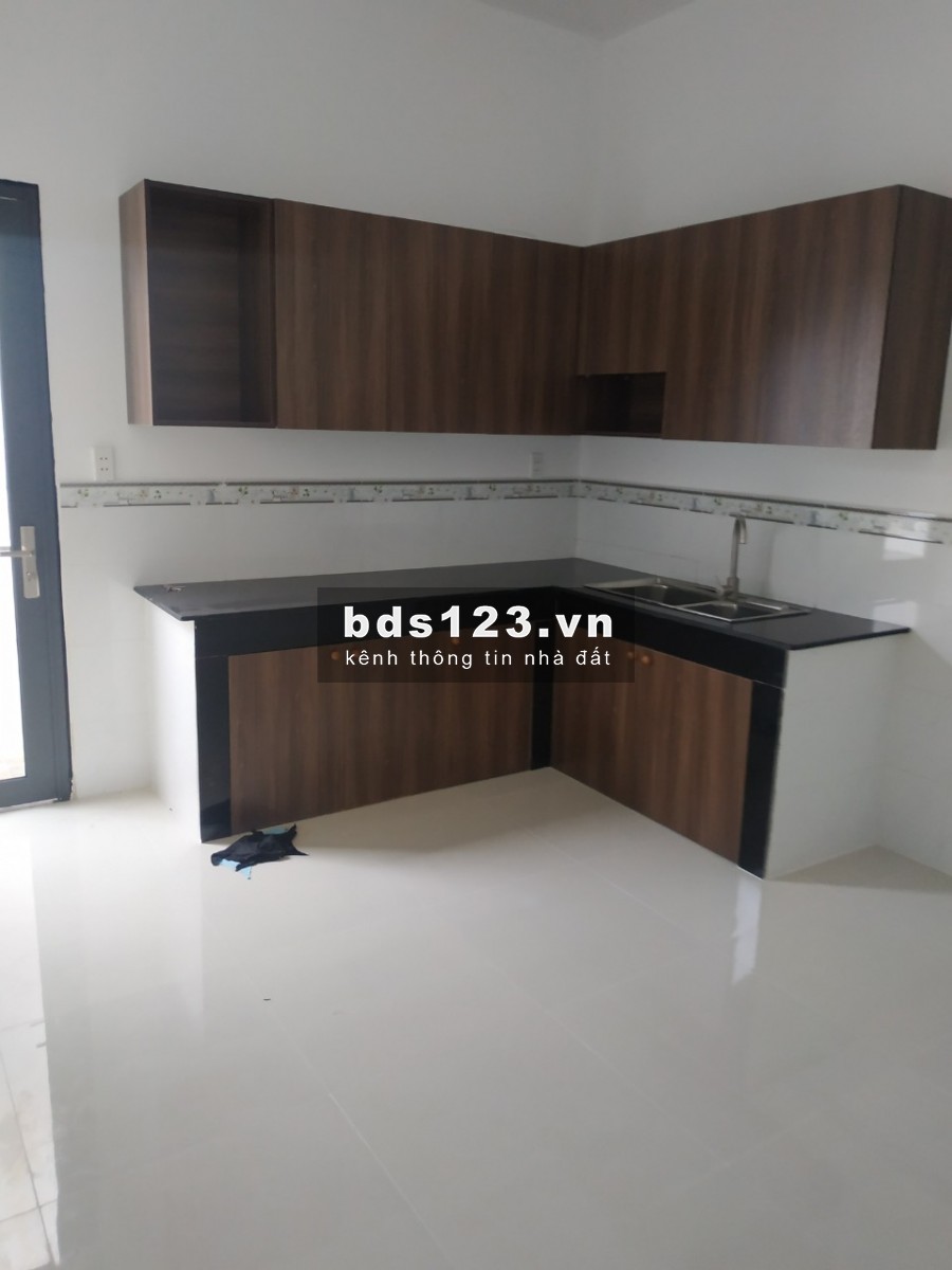 còn 1 căn duy nhất cách chợ bình chánh 900m
