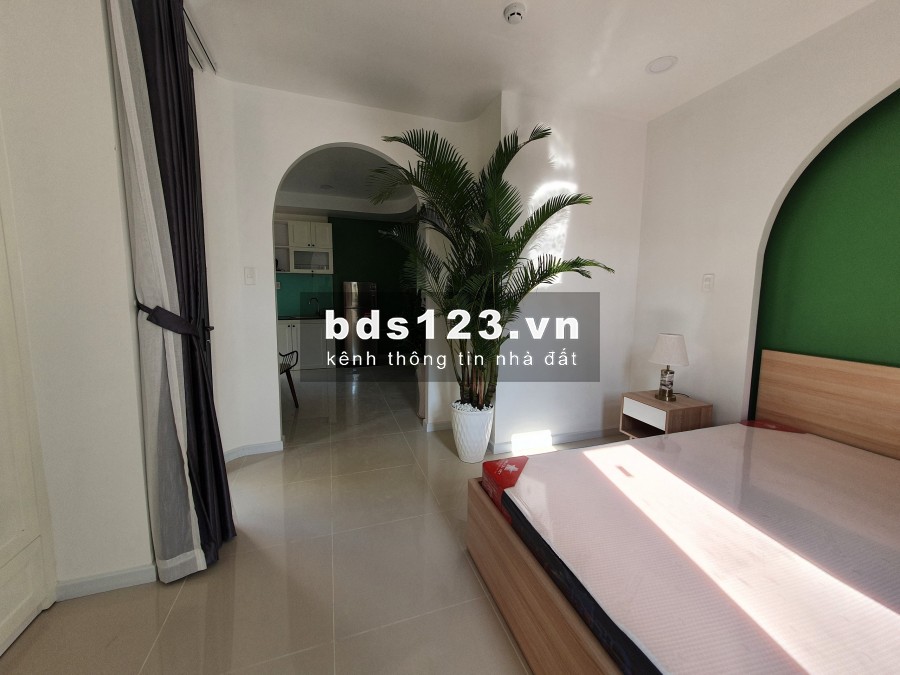 CHDV ngay sân bay mới xây, 1PN - ban công, full nội thất, bao chi phí. TB