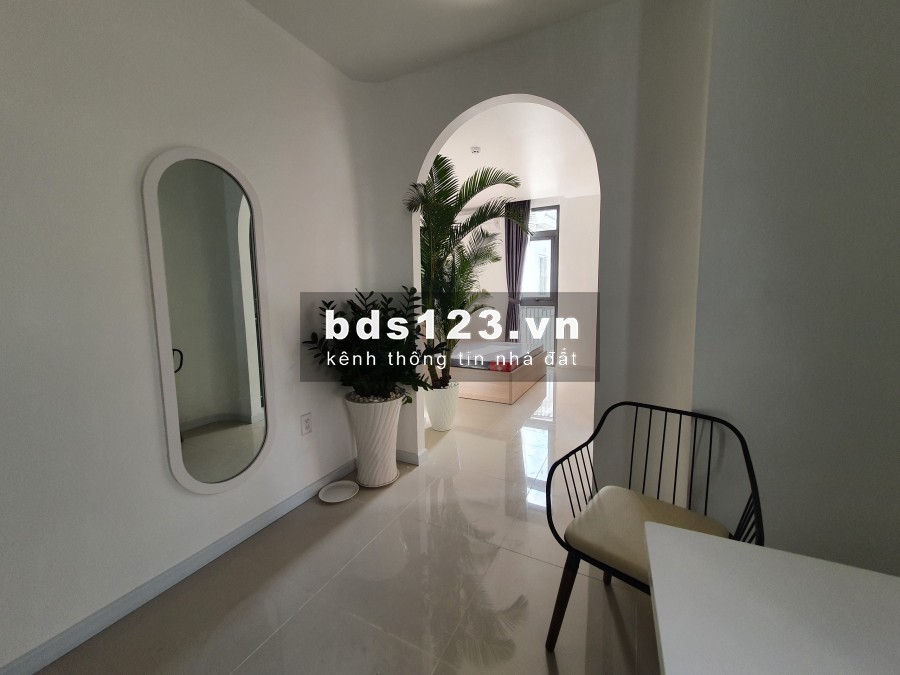 CHDV ngay sân bay mới xây, 1PN - ban công, full nội thất, bao chi phí. TB