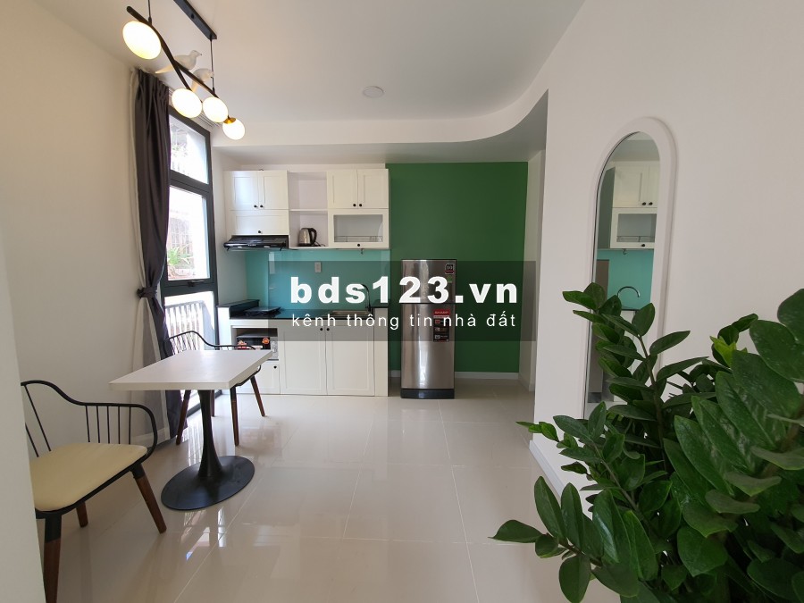 CHDV ngay sân bay mới xây, 1PN - ban công, full nội thất, bao chi phí. TB