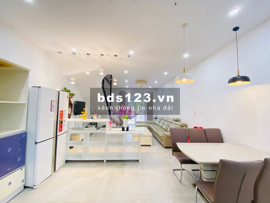 Nhà khu compound Khang Điền Mega Ruby - tiện ở hoặc làm công ty - nhà mới đẹp - 1 trệt 2 lầu