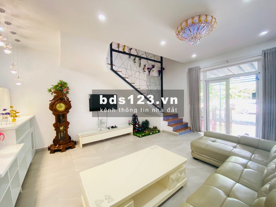 Nhà khu compound Khang Điền Mega Ruby - tiện ở hoặc làm công ty - nhà mới đẹp - 1 trệt 2 lầu
