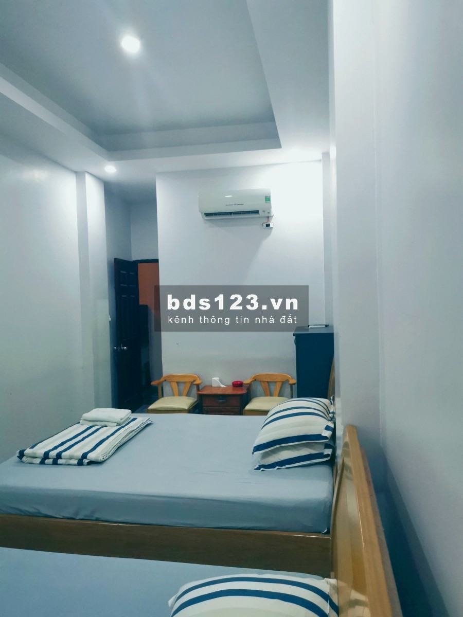 Cho thuê khách sạn 18 phòng quận Bình Tân 35tr/tháng, đầy đủ nội thất