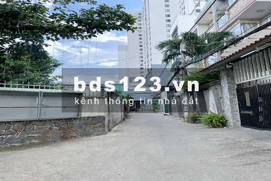 Nhà 2 Lầu Sân Thượng, Hẻm Xe Hơi Trần Xuân Soạn, Phường Tân Kiểng, Quận 7