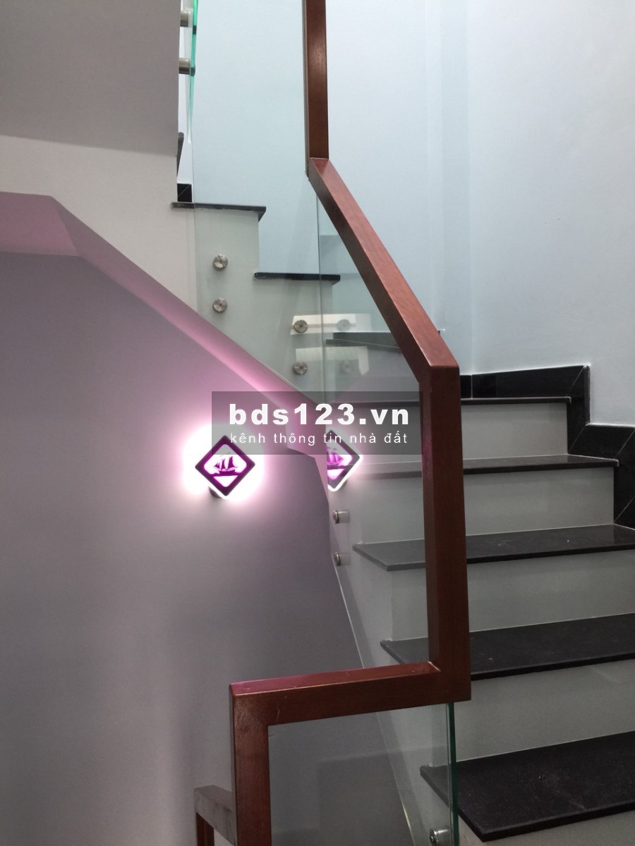 BÁN NHÀ - QUANG TRUNG - GÒ VẤP - ĐÚC THẬT 3 TẦNG - 3.75 TỶ