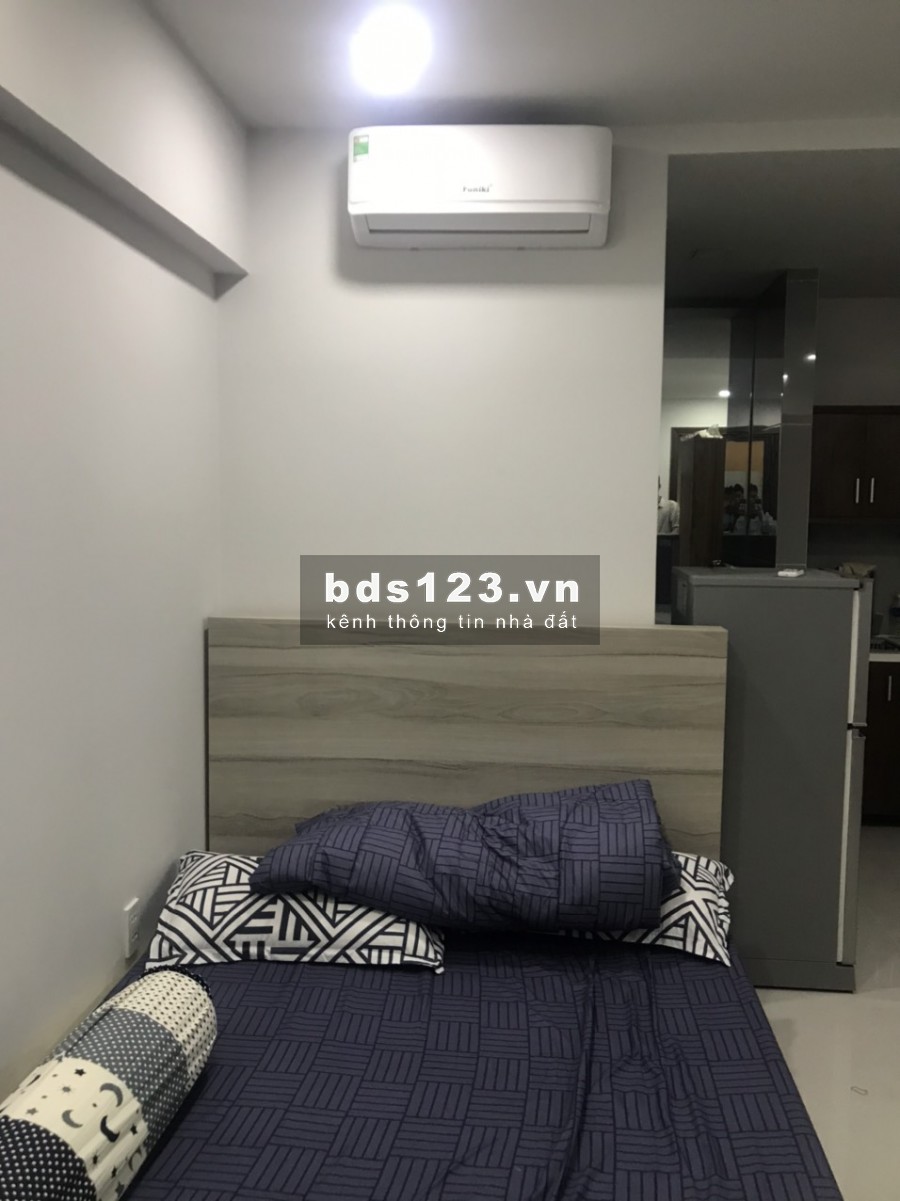 Tòa nhà VP - CHDV - Góc 2MT Phan Văn Trị đối diện Vincom, 6 tầng 5x23m. LH ngay 0796456889