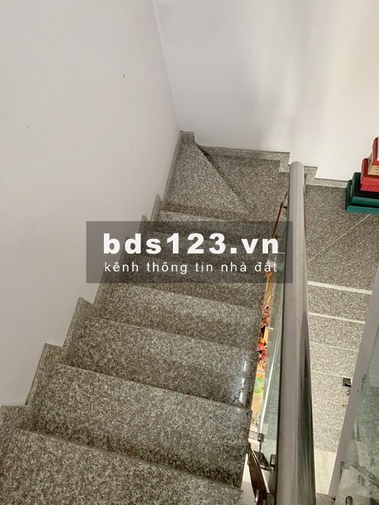 Nhà 2 Lầu Sân Thượng, Hẻm Xe Hơi Trần Xuân Soạn, Phường Tân Kiểng, Quận 7