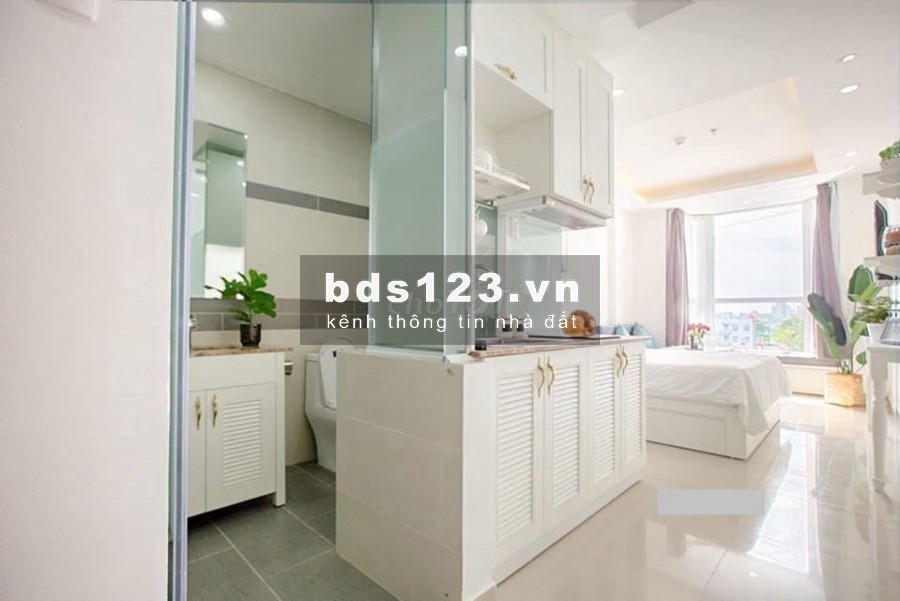 CHO THUÊ CĂN HỘ BAN CÔNG RIÊNG đủ NỘI THẤT VÀ TIỆN NGHI giá SIÊU RẺ P8, GÒ VẤP