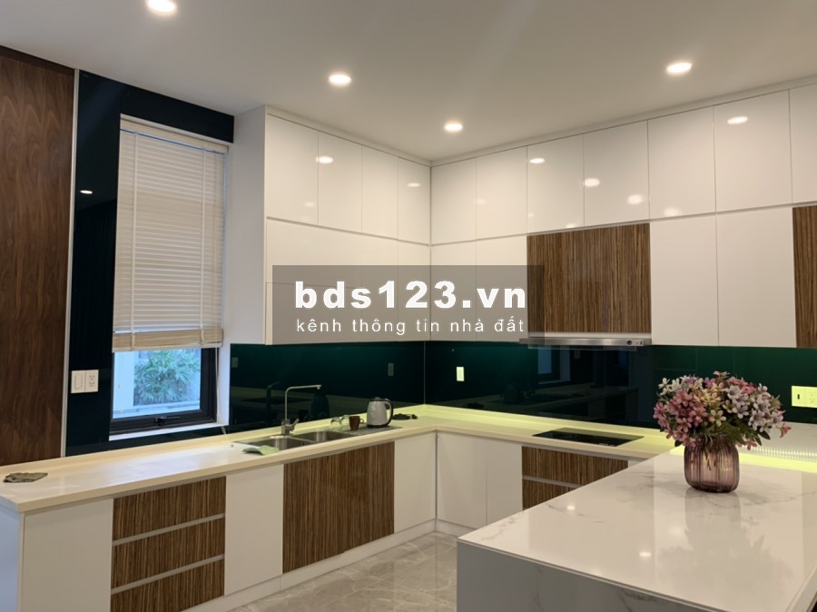 Biệt Thự Song Lập Lucasta Khang Điền - Sân Vườn + Gara Ô Tô + An Ninh 24/7