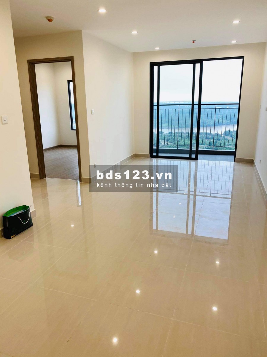 Căn 2 phòng ngủ tại Vinhome Giá 2 tỷ 070 triệu cần bán gấp nhận nhà vào ở ngay