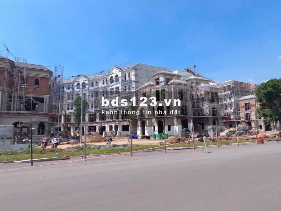 [VINHOMES GRAND PARK Q.9] MANHATTAN GLORY – TỪ 4.2 TỶ SỞ HỮU SHOPHOUSE /VILLA THANH KHOẢN TỪ 30%/NĂM