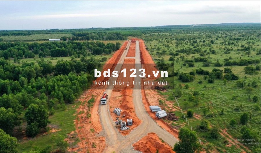 Cần bán gấp lô đất gần đường, tại Quốc lộ 1A - Xã Hoà Thắng - Bắc Bình - Bình Thuận giá 300n/m2