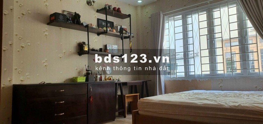 Bán nhà đường 30 An Phú Hưng,Quận 7 dt 4x19m,3 lầu