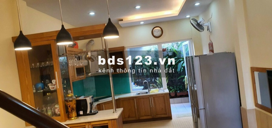 Bán nhà đường 30 An Phú Hưng,Quận 7 dt 4x19m,3 lầu